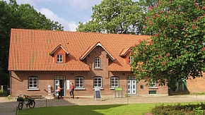 Sitz der Integrierten Station Unterelbe (Quelle: LfU) Sitz der Integrierten Station Unterelbe